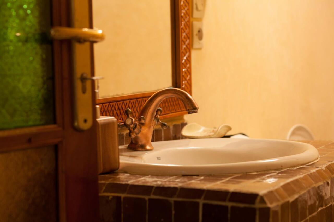 Riad Alhambra Harhoura Екстер'єр фото